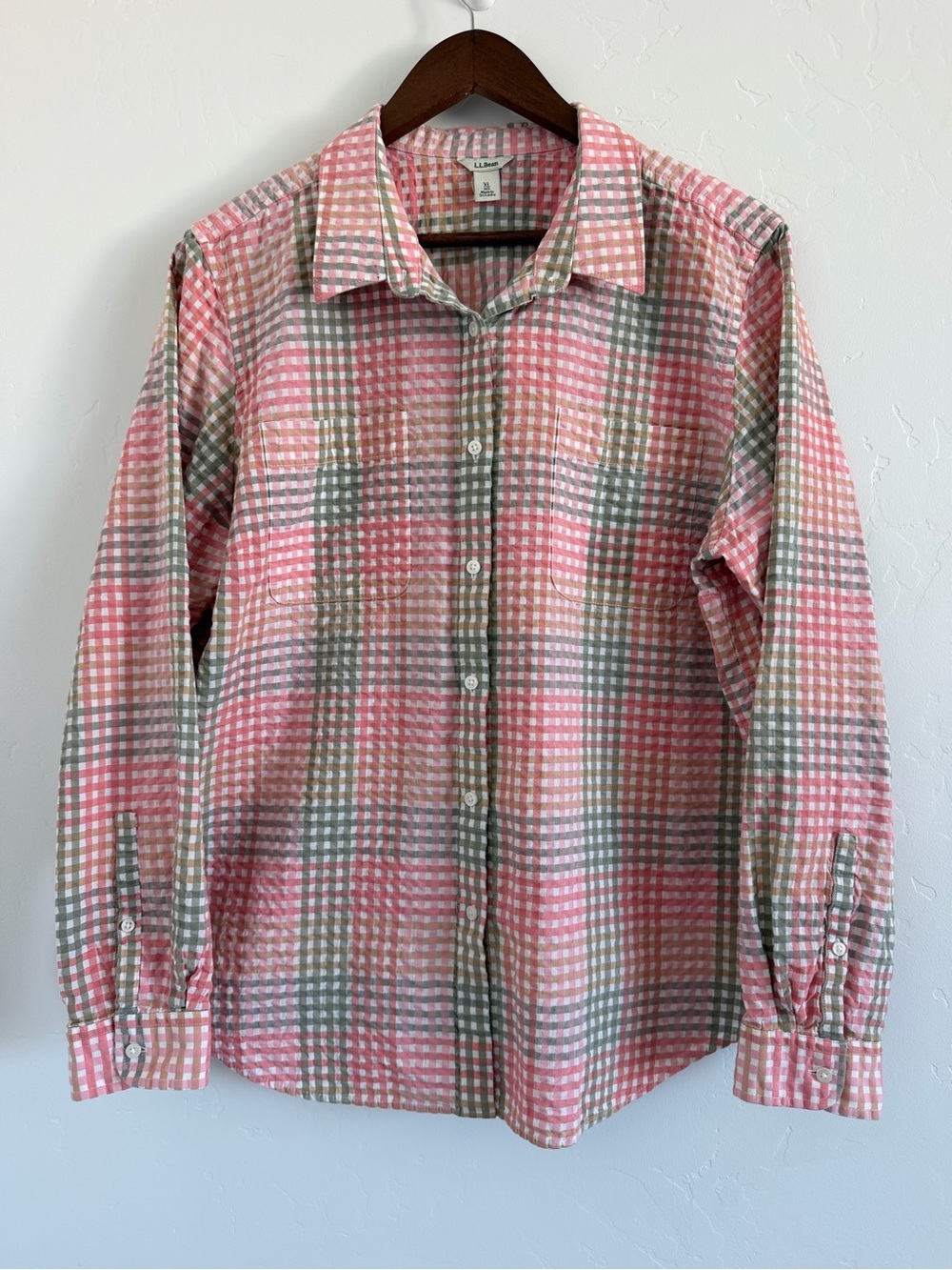 L.L.Bean Button Down Shirt Women’s XL Pink Green Plaid Check Cotton Long Sleeve